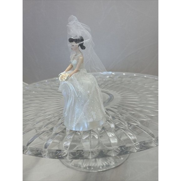 Vintage Lot Of 2‎ Hallmark Keepsake Holiday Barbie Ornaments 1990's Wedding Day - Picture 2 of 12